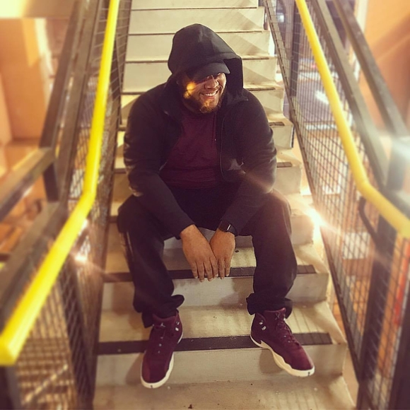 Meet your Posher, Steven - Picture 1 of 1